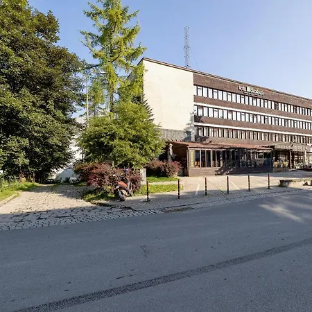 아파트 On Krupowki Street With Mountain View By Renters