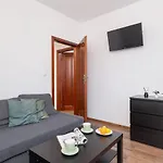 On Krupowki Street With Mountain View By Renters Апартаменты Закопане