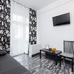 On Krupowki Street With Mountain View By Renters